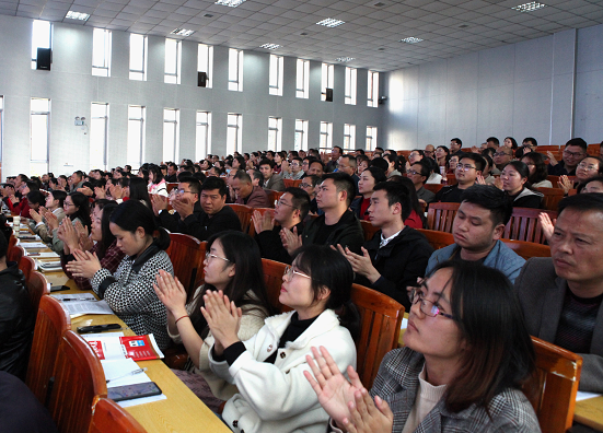 会同一中校长简介图片